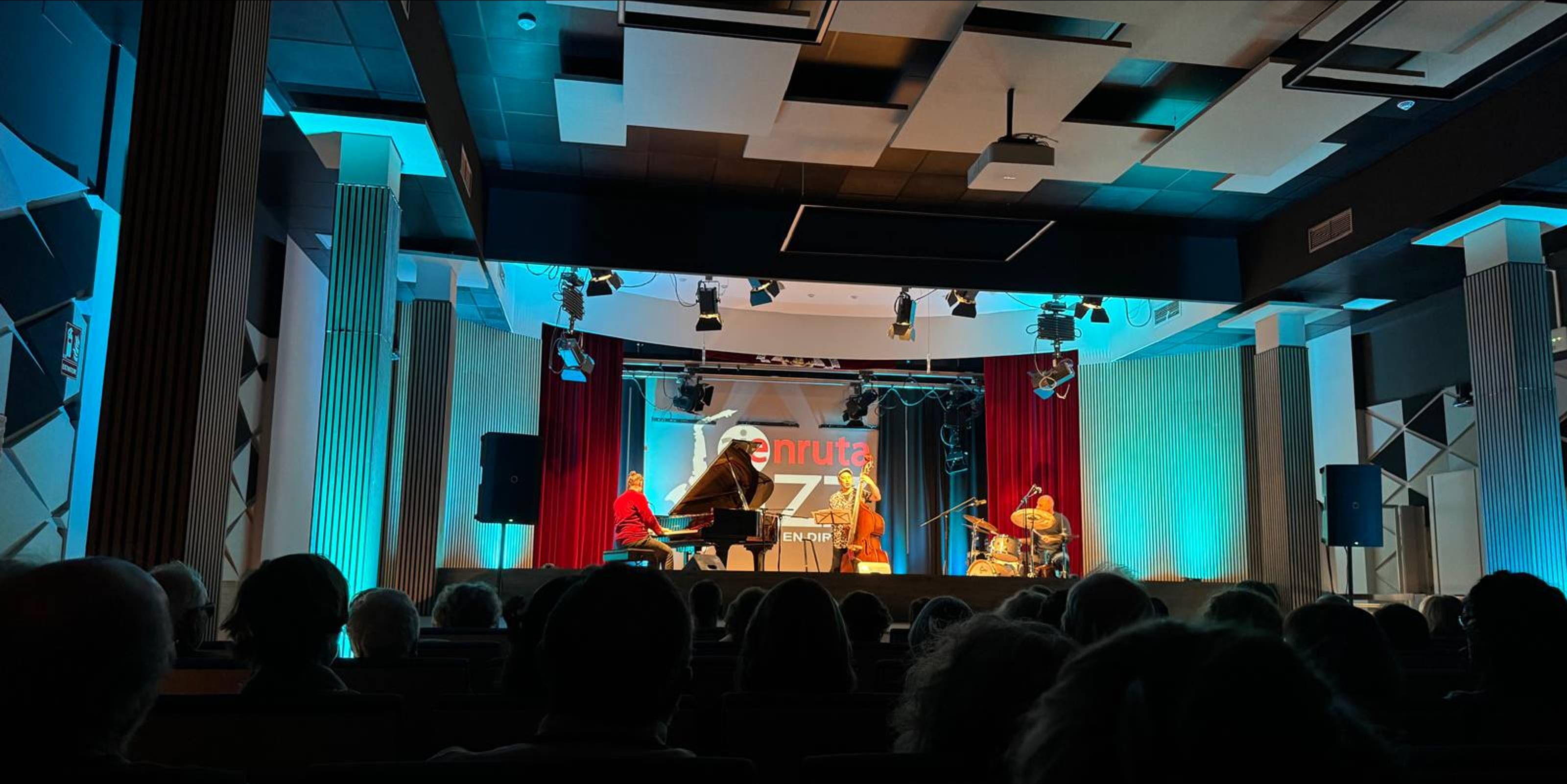Ciclo AIEnRUTa Jazz en nuestra Facultad de Educación con Abe Rabadé Trío